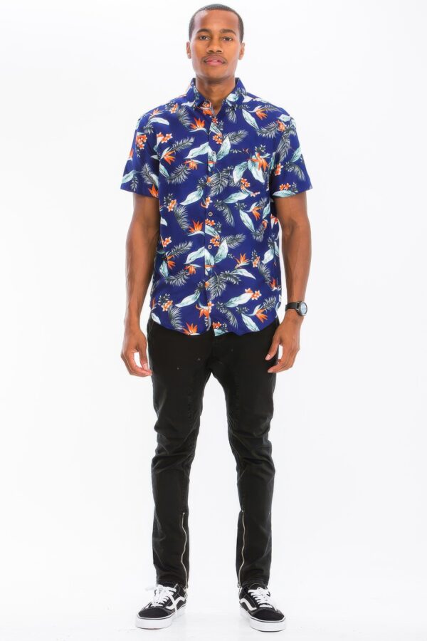 Men’s Tropical Print Hawaiian Button-Down Shirt