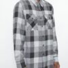 Men’s Long-Sleeve Checkered Flannel – Chest Pockets