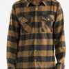 Checkered Flannel Shirt for Men – Chest Pockets & Curved Hem