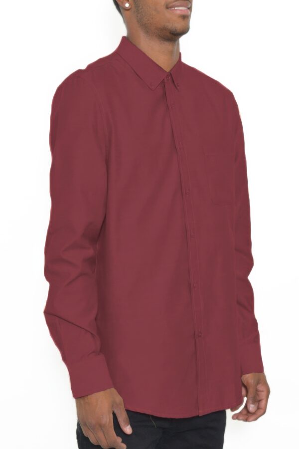 Men’s Solid Long-Sleeve Button-Down Shirt – Regular Fit
