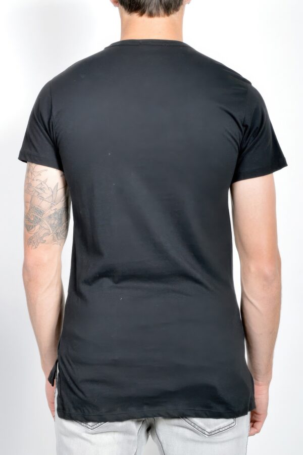 Men’s Short Sleeve T-Shirt – Faux Pocket & Hi-Low Hem