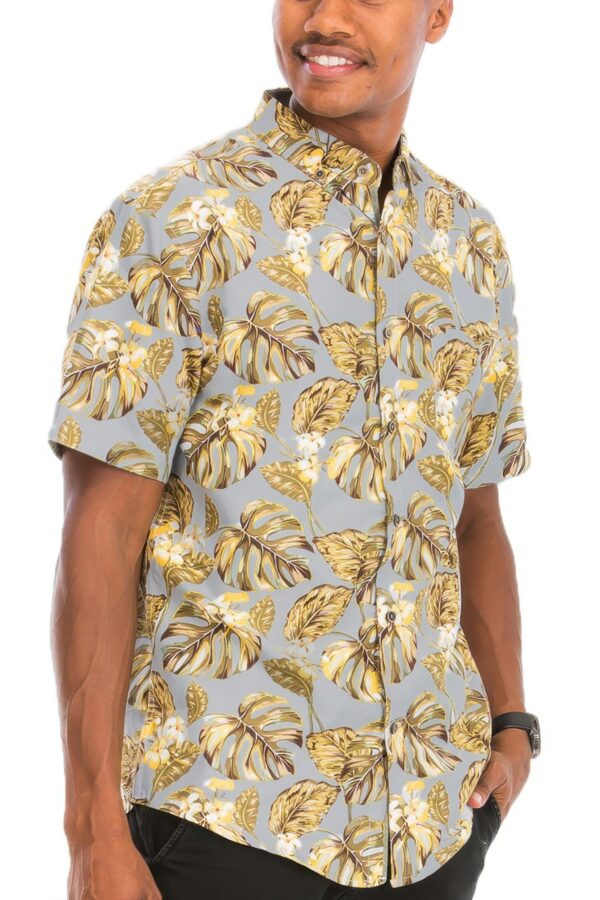 Men’s Hawaiian Print Button-Down Shirt – Multi-Color