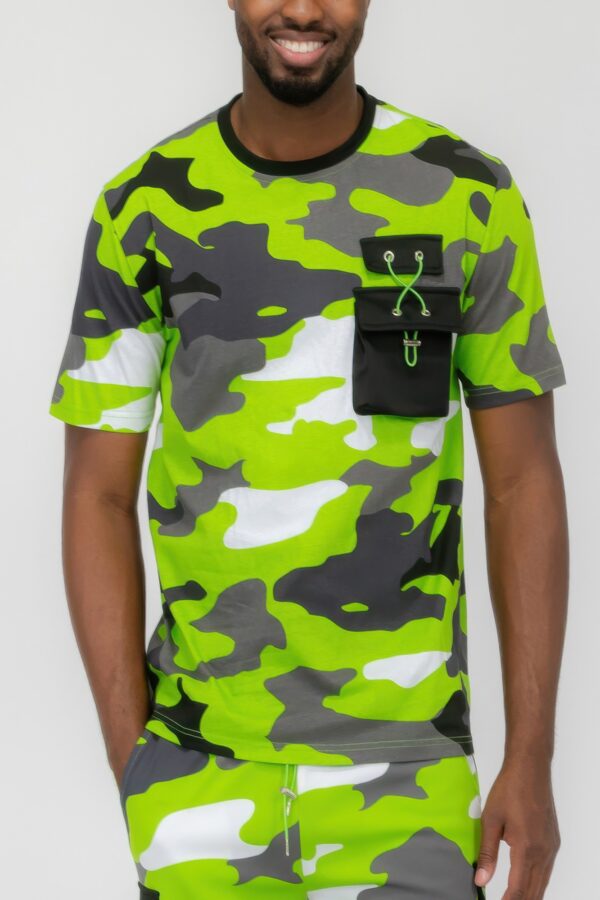 Men’s Full Camo Short Sleeve T-Shirt with Chest Pocket