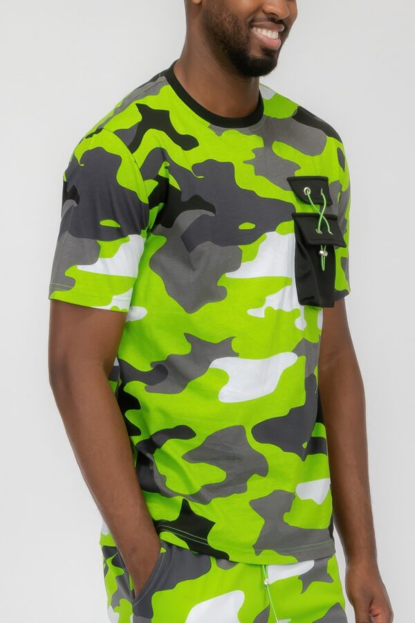Men’s Full Camo Short Sleeve T-Shirt with Chest Pocket