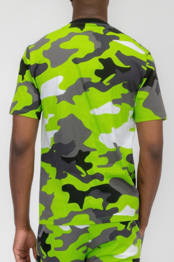 Men’s Full Camo Short Sleeve T-Shirt with Chest Pocket