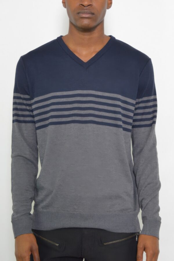 Men’s V-Neck Knit Pullover – Two-Tone Stripes