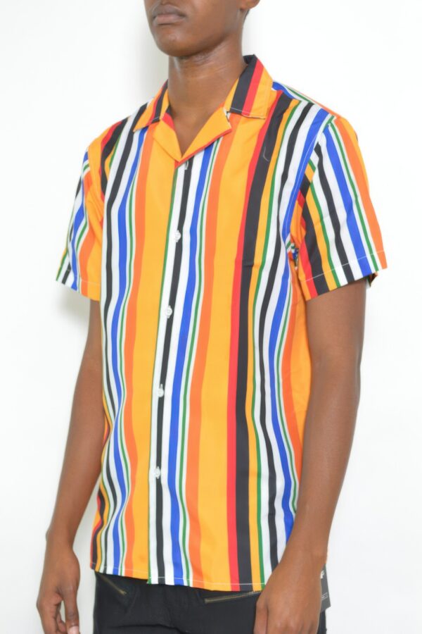Men’s Short-Sleeve Striped Button-Down Shirt