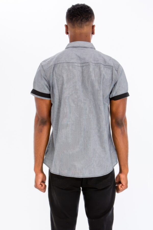 Men’s Lightweight Short Sleeve Button-Down Shirt – Solid