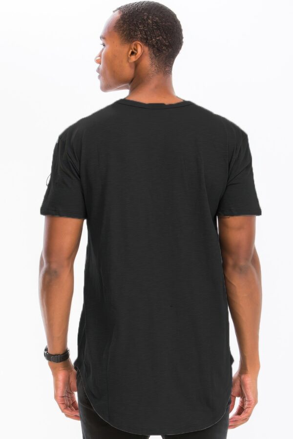 Men’s Short Sleeve Henley – 4-Button Scallop Hem