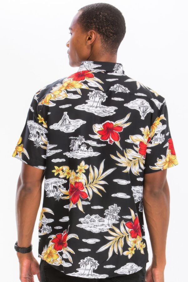 Men’s Hawaiian Print Button-Down Shirt – Black
