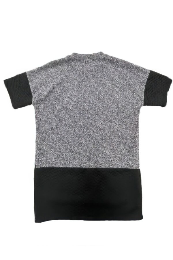 Marbled Short Sleeve Shirt with Long Back Hem – Black