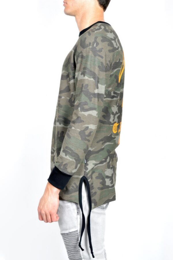 Men’s Camo Long-Sleeve T-Shirt with Distressed Details