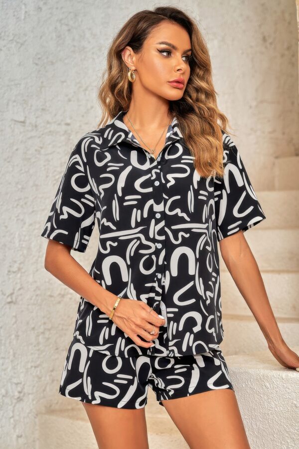 Sequin Lips Button-Down Shorts Set – Playful Print