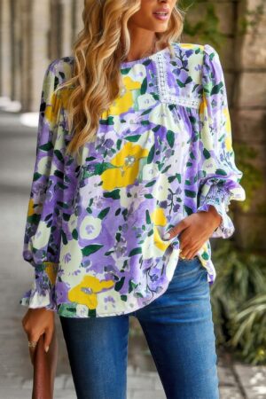 Floral Split-Hem Top with Contrast Lace Trim – Lightweight