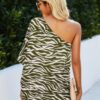 One-Shoulder Zebra Print Top – Loose Silhouette