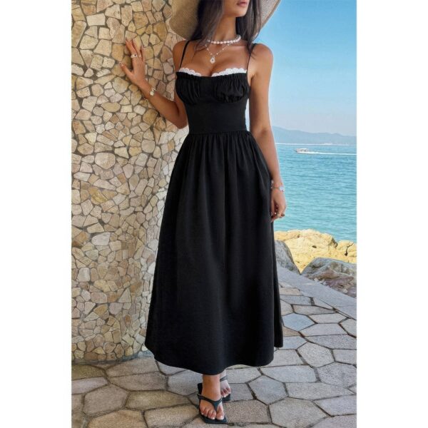 Contrast Lace Spaghetti-Strap Maxi Dress