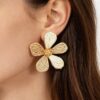 Two-Tone Raffia Daisy Stud Earrings - Woven Floral Accent