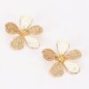 Two-Tone Raffia Daisy Stud Earrings - Woven Floral Accent