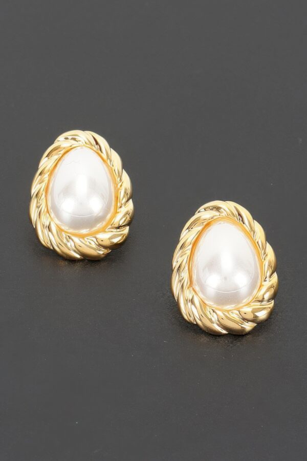 Teardrop Pearl Stud Earrings with Twisted Rope Frame