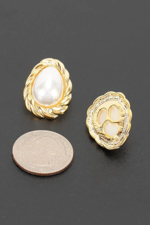 Teardrop Pearl Stud Earrings with Twisted Rope Frame