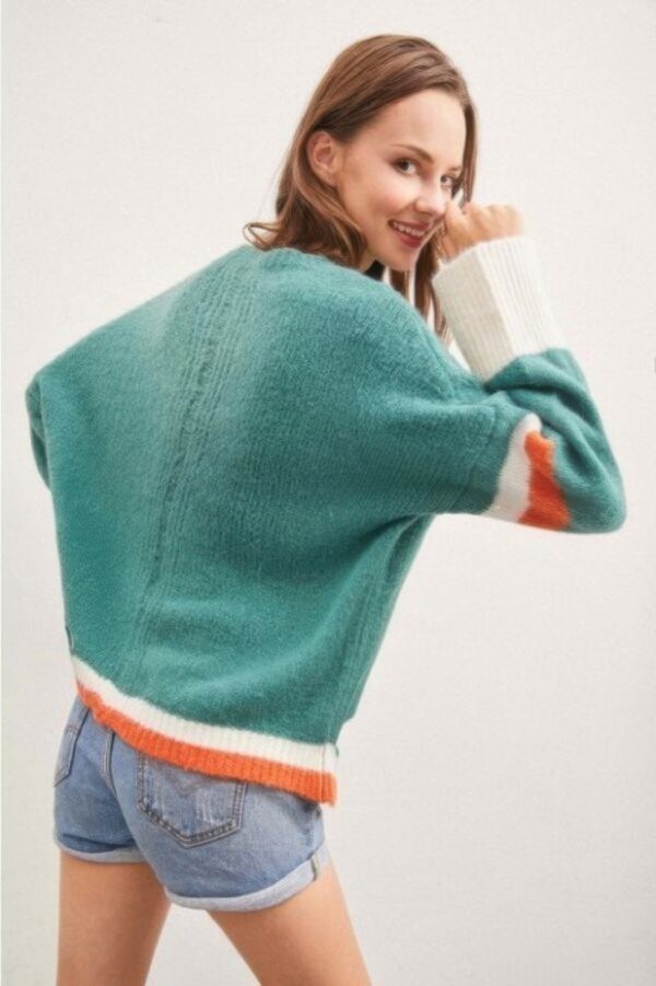 Colorblock Sweater with Asymmetrical Cutout