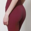 Seamless High-Waist Yoga Shorts - Thigh-Length