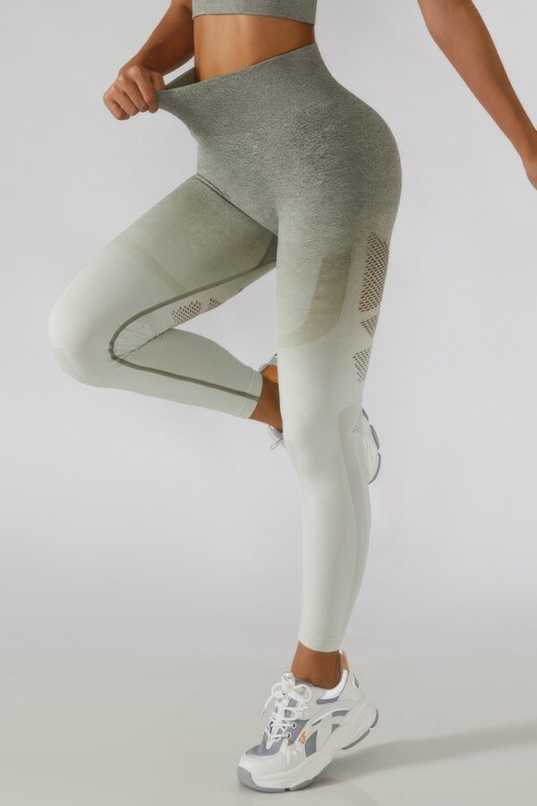 Seamless High-Waist Yoga Leggings - Ribbed Waistband
