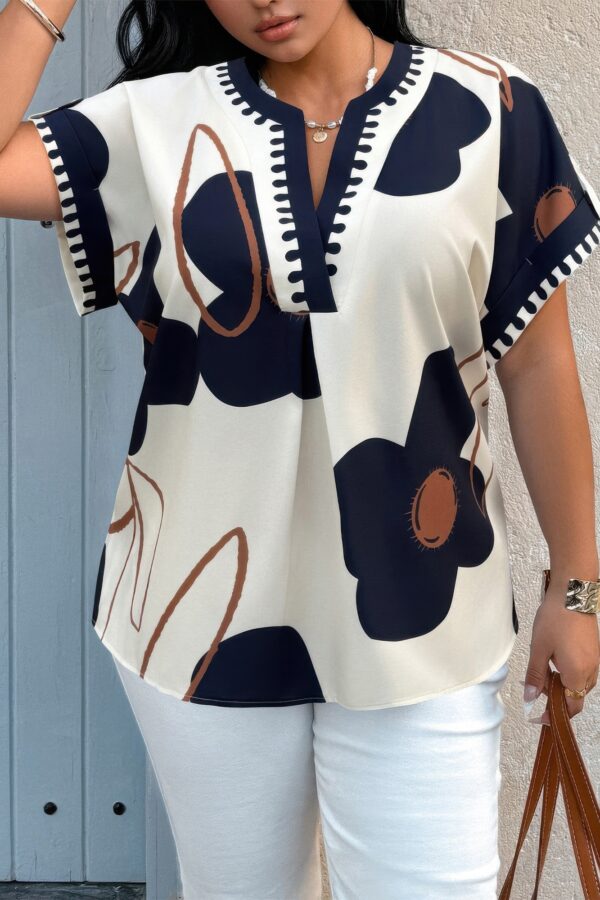 Plus-Size Notch V-Neck Floral Short-Sleeve Top