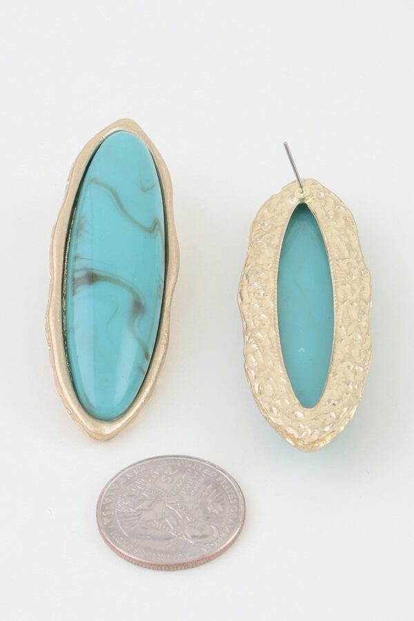 Ripple Oval Stone Earrings with Matte Metal Frame