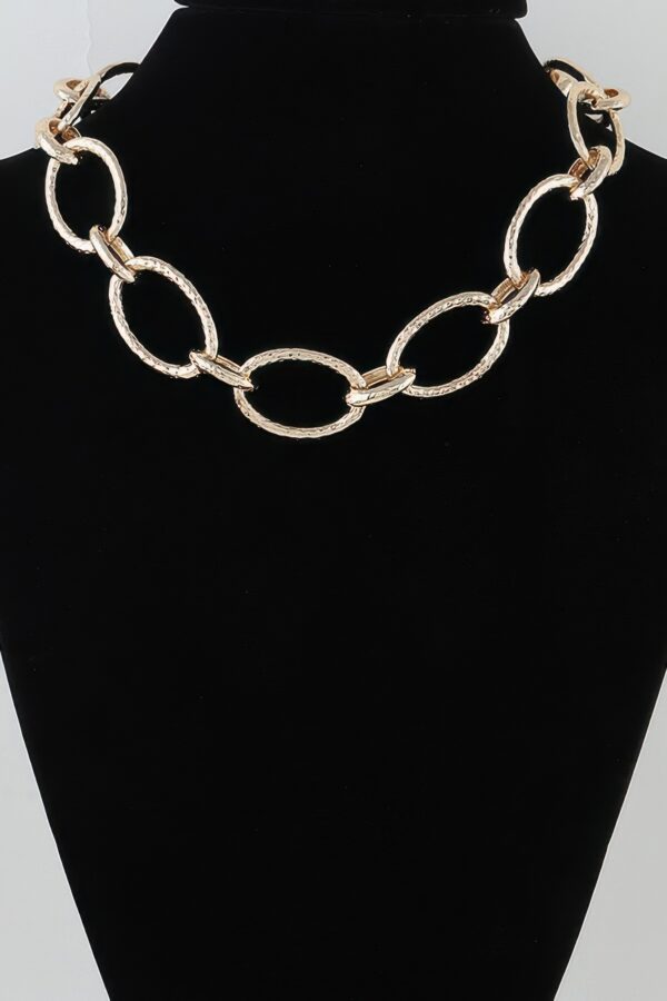 Indented Hoop Chain Necklace with Textured Ovals