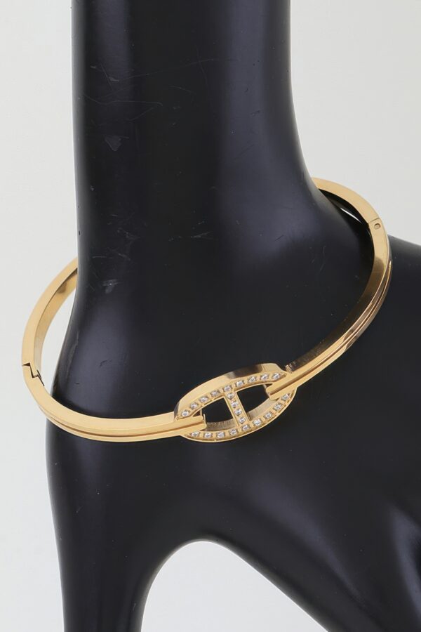 Bejeweled Mariner Chain Bracelet with Oval Accent
